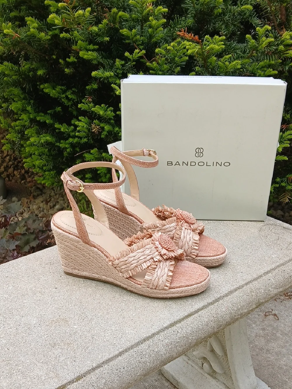 Women's Krista Espadrille Flower Wedge Sandals Soft Pink Sz 9
